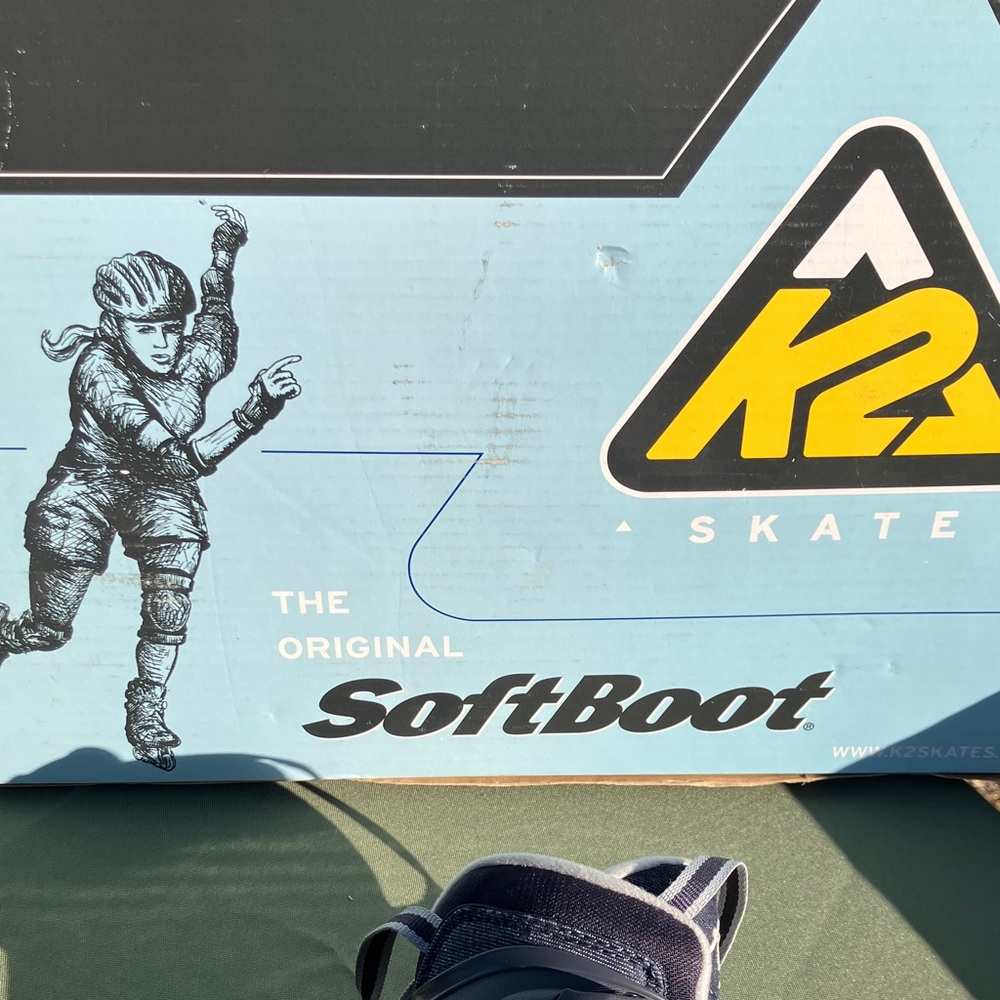 K2 Women's Inline Skates In Navy With Gray Accents Size 7 View 5